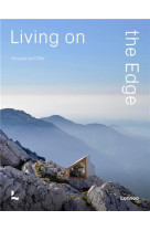 LIVING ON THE EDGE /ANGLAIS